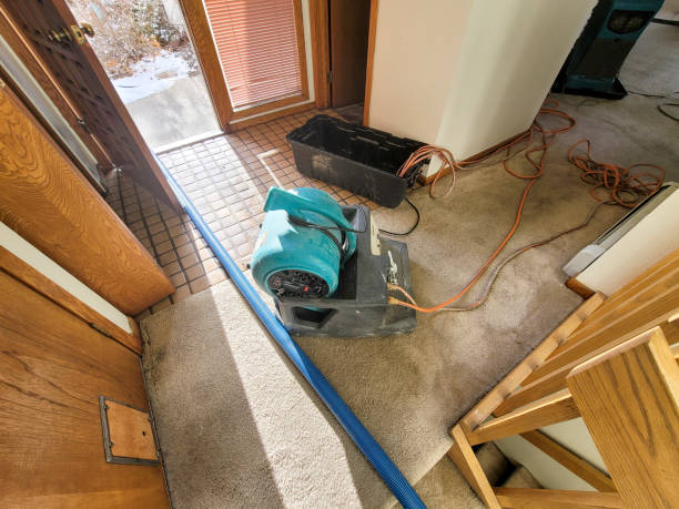 Local water damage restoration in Marengo, IA